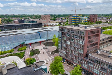 undefined main image