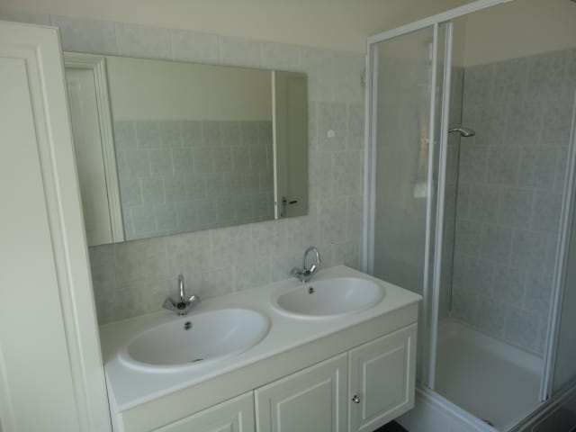 House Image 3
