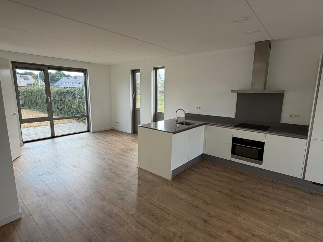 House Image 2