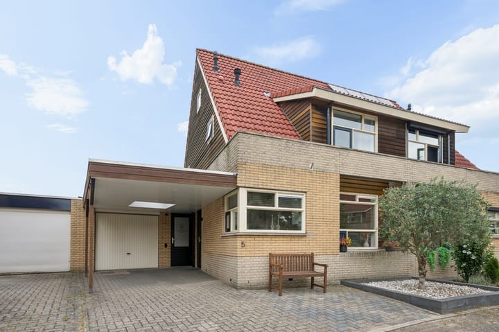 Bloemenhof 5 main image