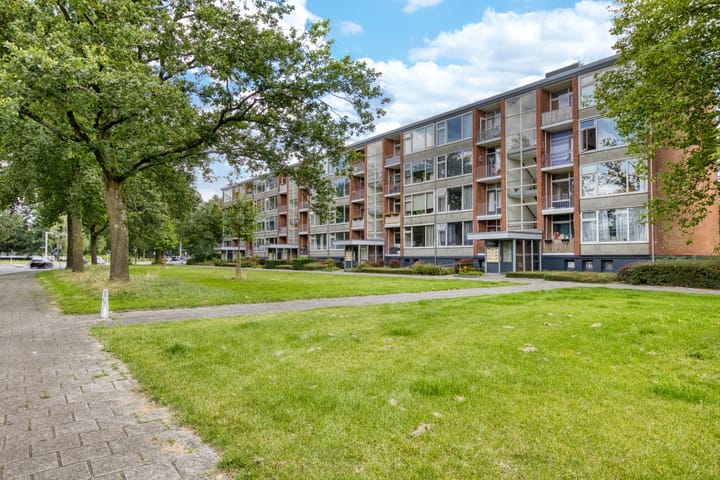 1e Wormenseweg 483 main image