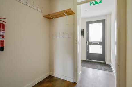 Strand 35 tertiary image