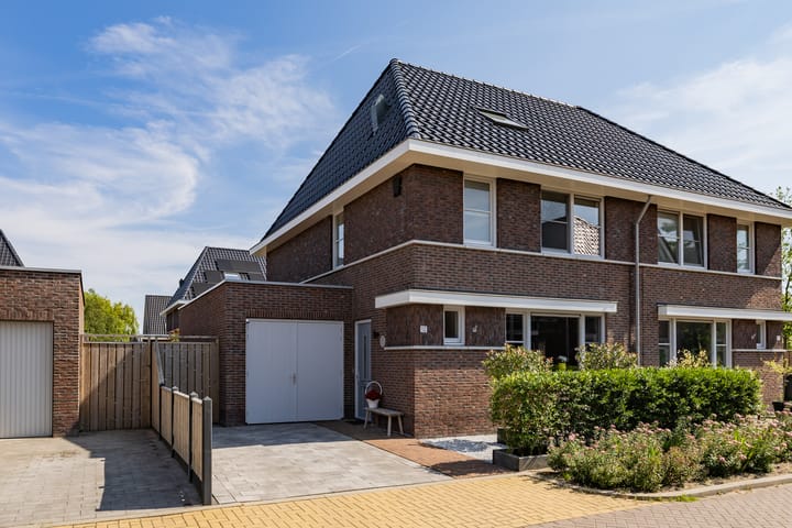De Zwerm 12 main image