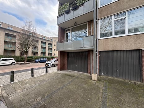 Nicolaas Maesstraat tertiary image