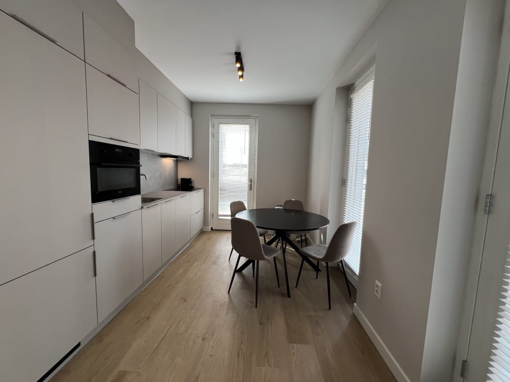 House Image 5