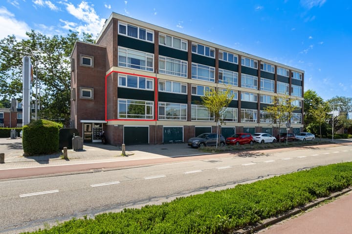 Burgemeester Aalberslaan 94-a main image