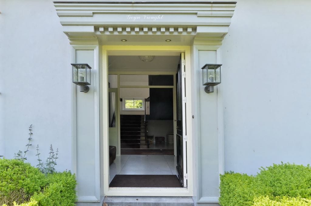 House Image 4