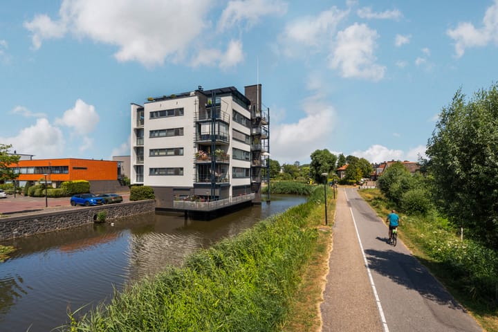 Waterlandsingel 14-A main image