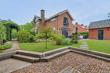 Prins-Bernhardlaan 12 secondary image