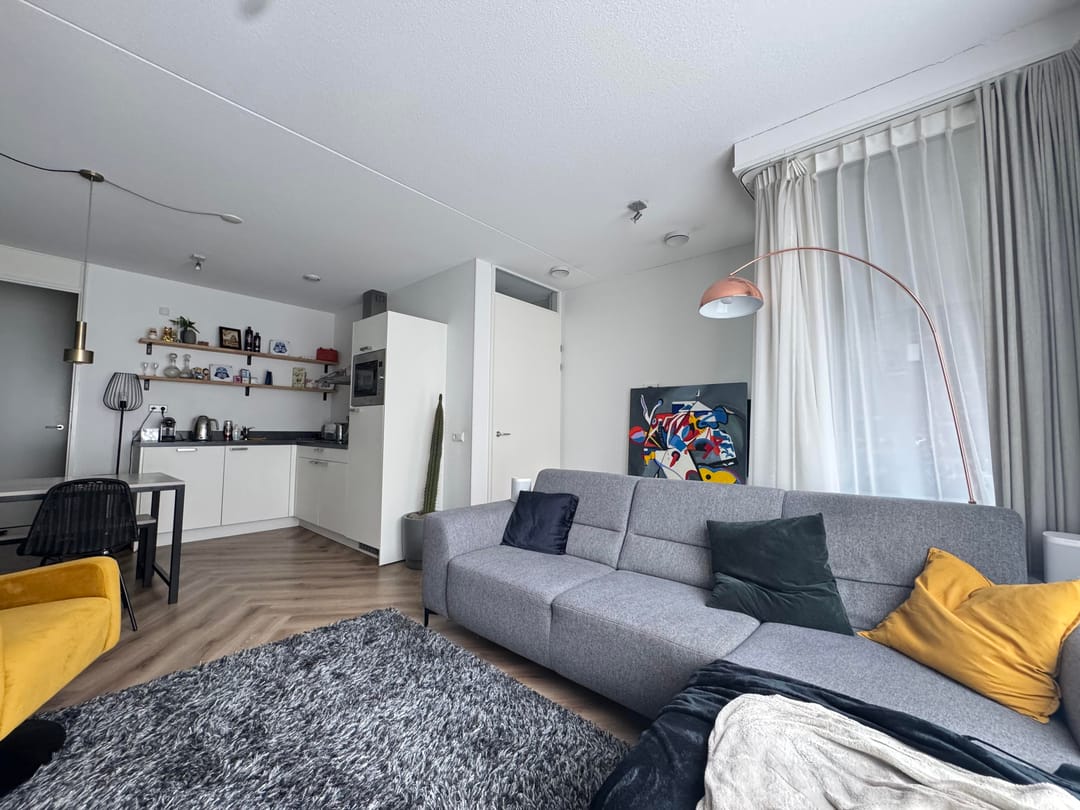 House Image 5