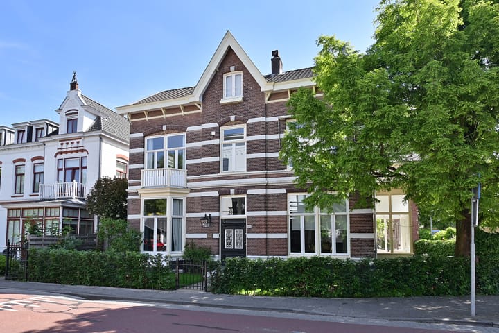 Hoge Naarderweg 20 main image