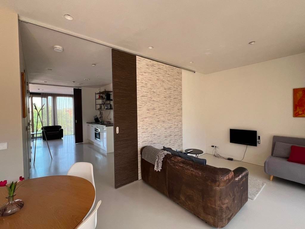 House Image 5