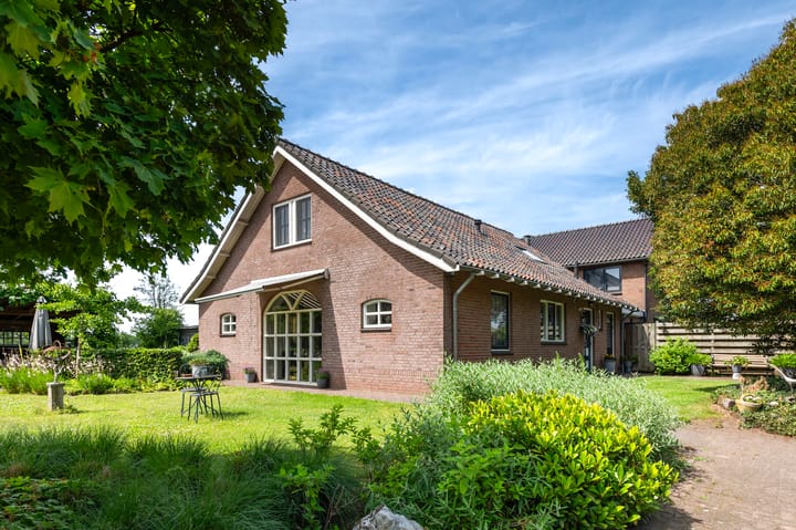 Rouwhorsterdijk 3-a main image