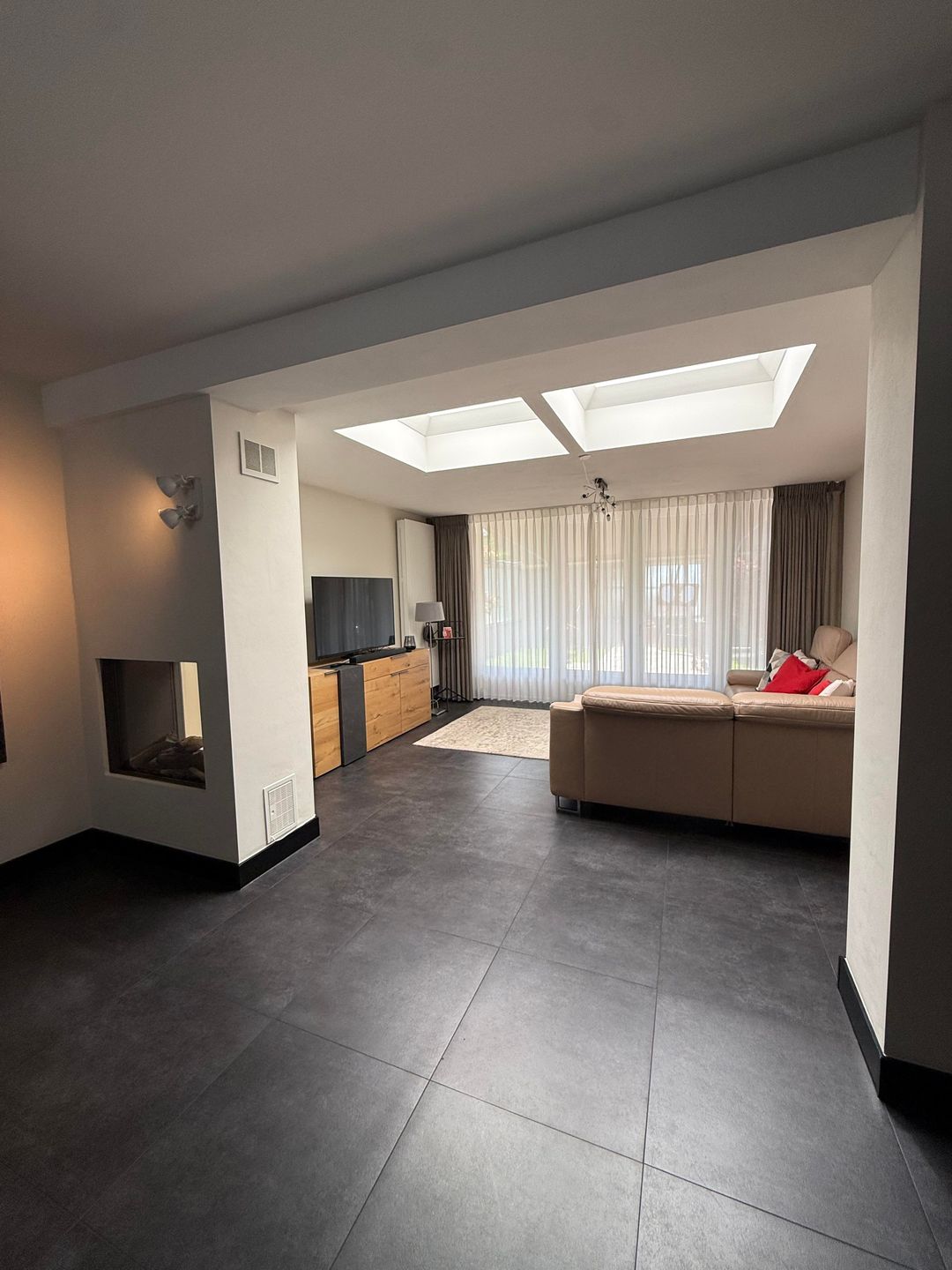 House Image 4
