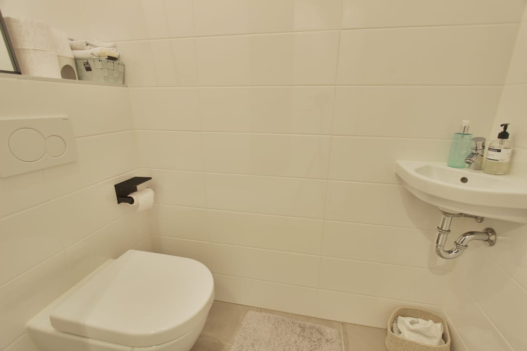 House Image 5