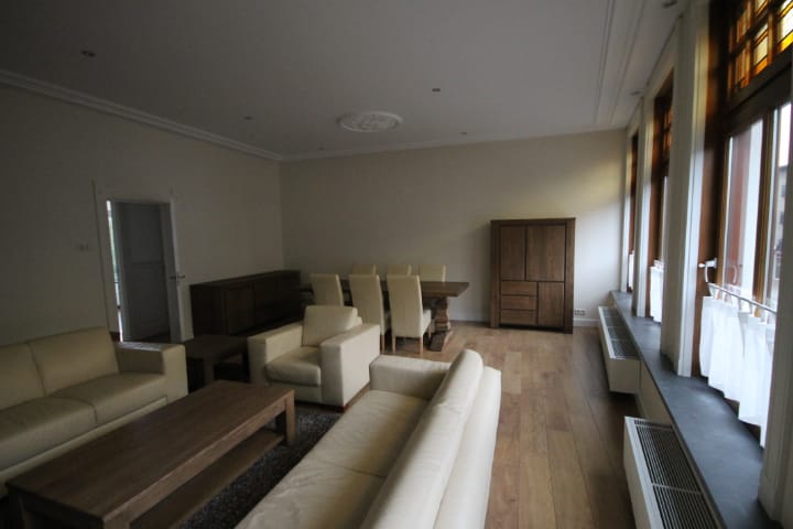House Image 3
