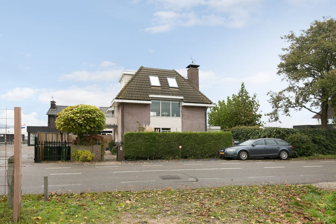 House Image 4
