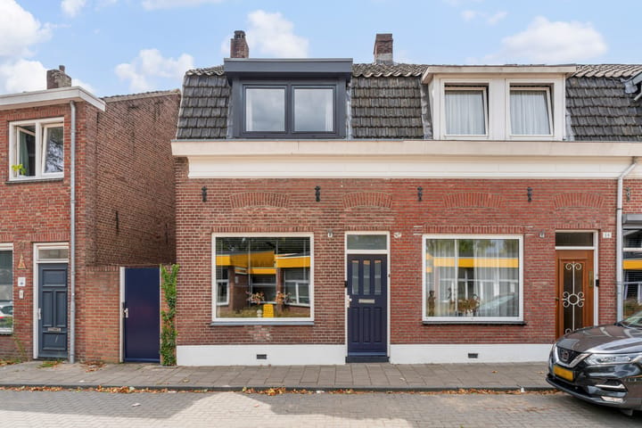 Don Sartostraat 27 main image