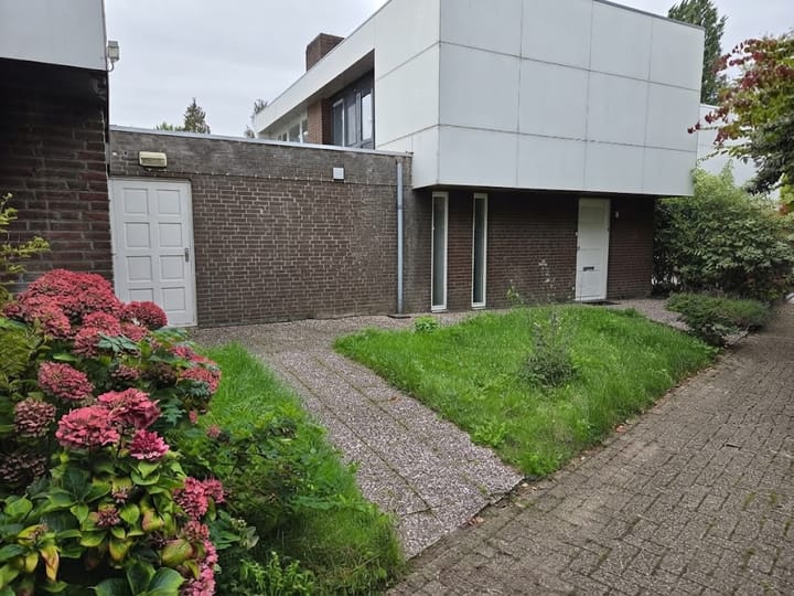 In het Midden 61 main image