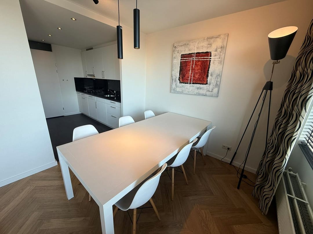 House Image 5