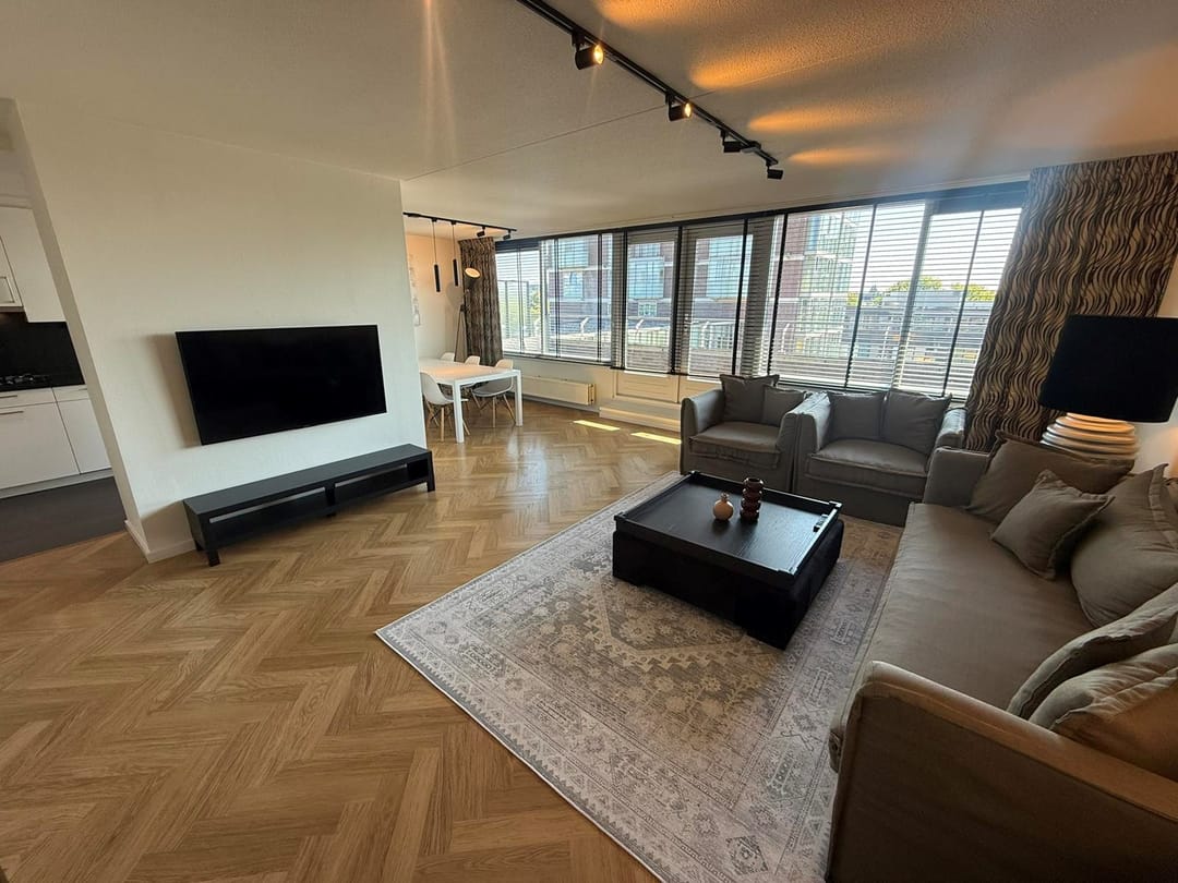 House Image 3