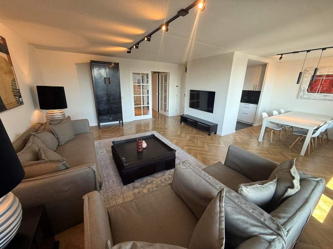 House Image 2