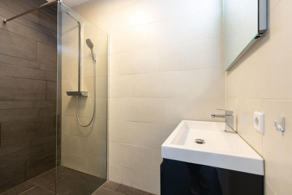 House Image 4