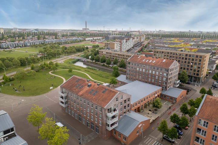 Eerste Oosterparklaan 82-C main image