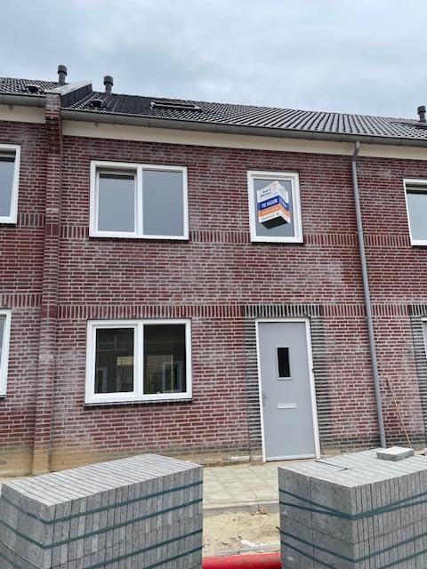 House Image 2