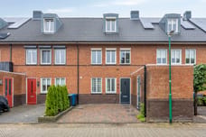 Afbeelding van Kanaalmuur 3 - Derde foto