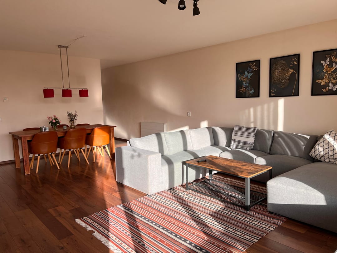 House Image 2
