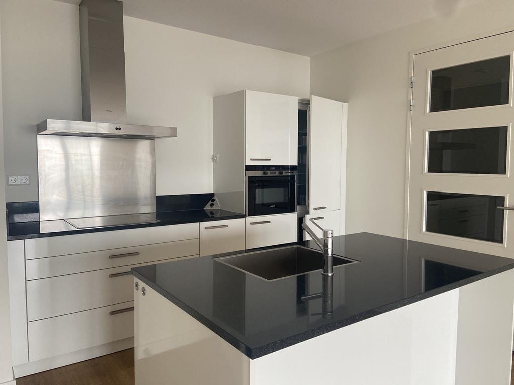 House Image 2