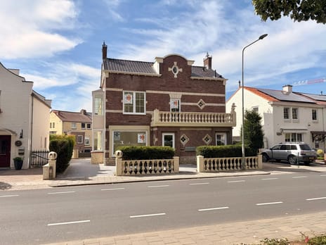 undefined main image