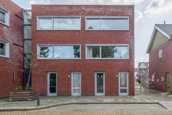 Frederik Hendrikplein 19-K main image