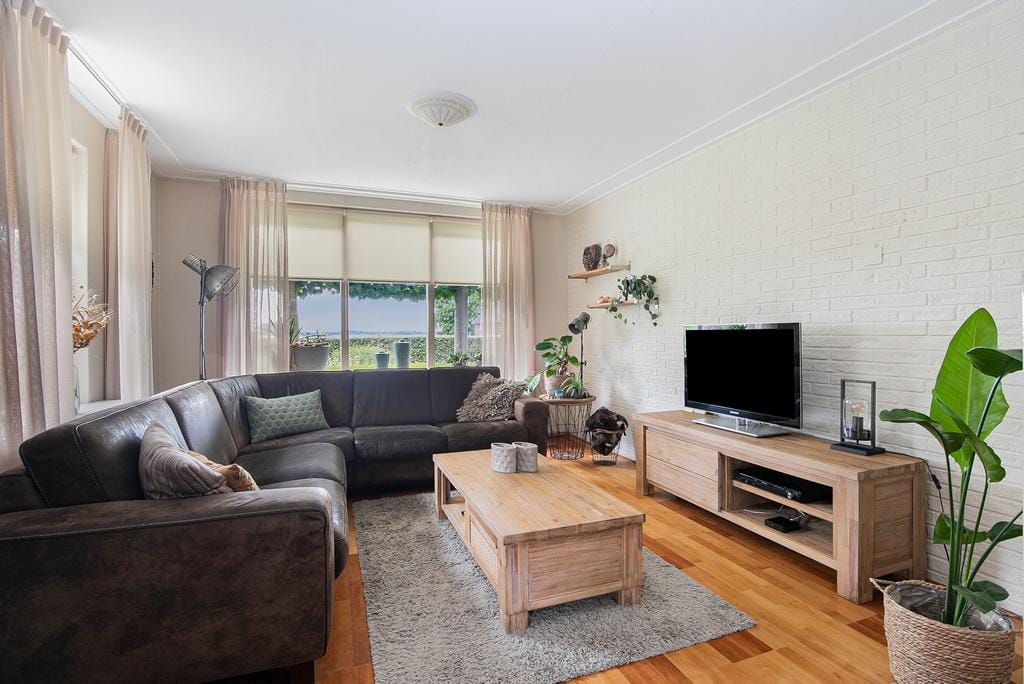 House Image 5