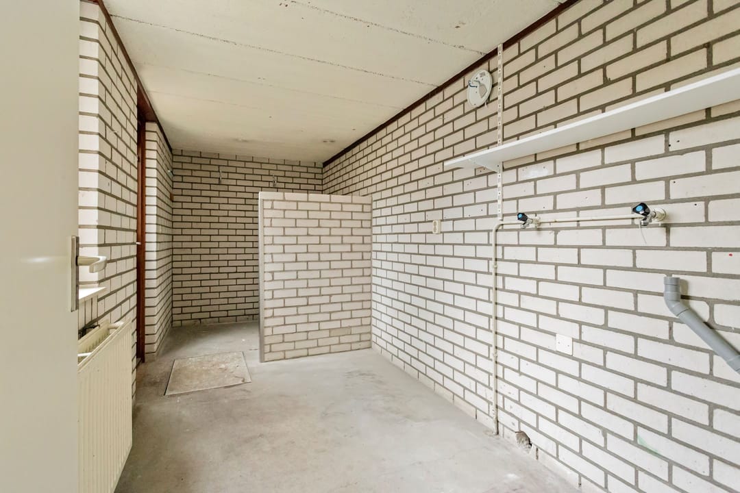 House Image 5