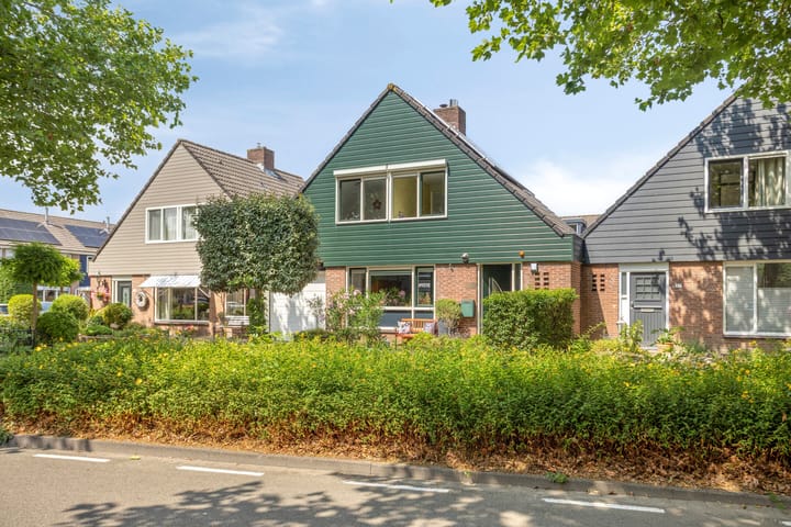 Uitlaat 20 main image