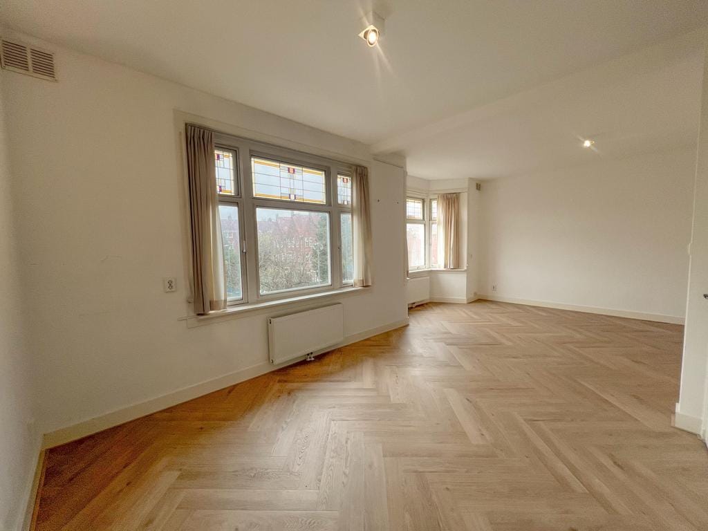 House Image 5