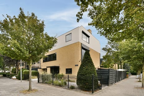 Nederhoven 29 secondary image