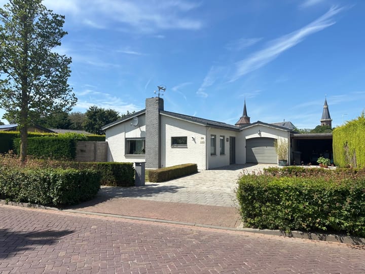 Burgemeester J.C. Everaarslaan 30 main image