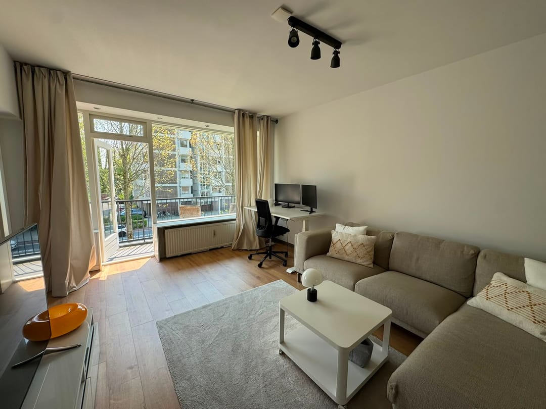 House Image 4