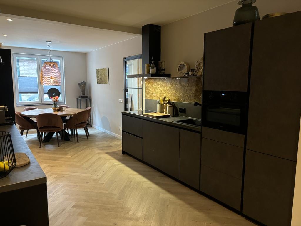 House Image 5