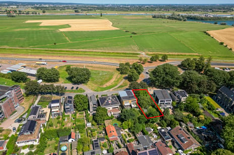 Winterdijk secondary image