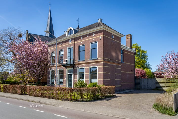 Oosterblokker 100 main image