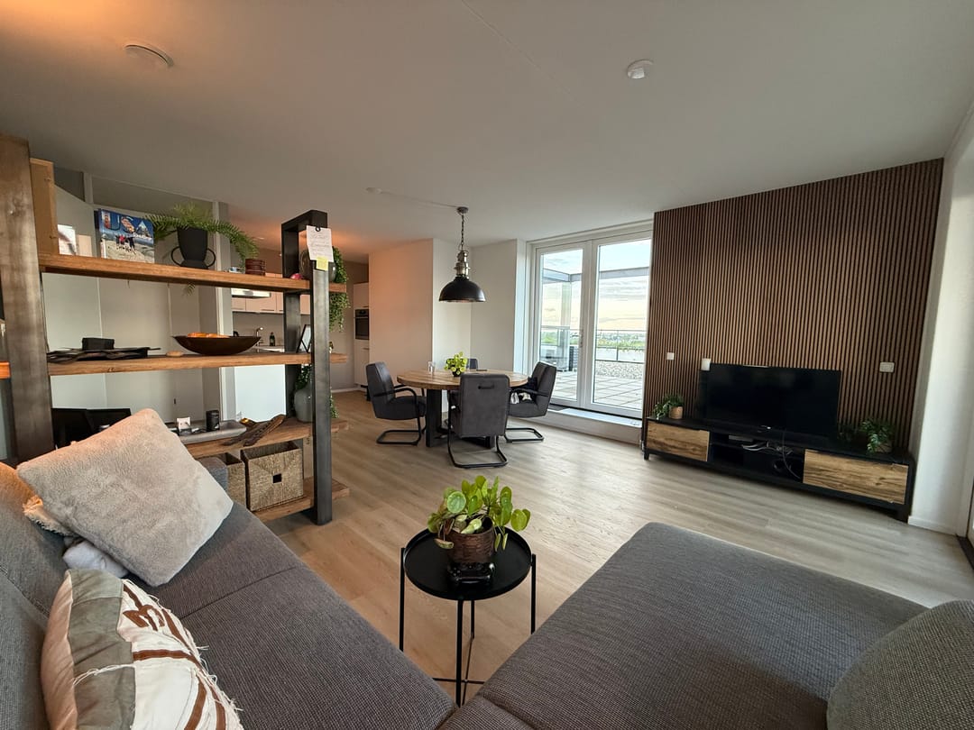 House Image 4