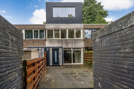 Roer 52 main image