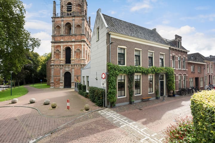 Kerkstraat 1 main image
