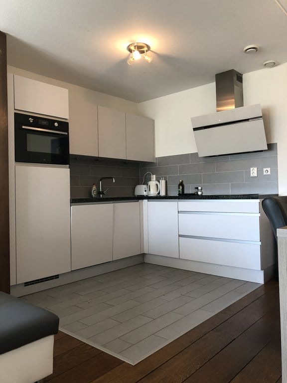 House Image 4