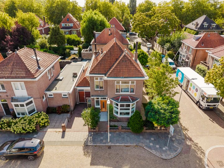 Koningin Emmastraat 11 main image
