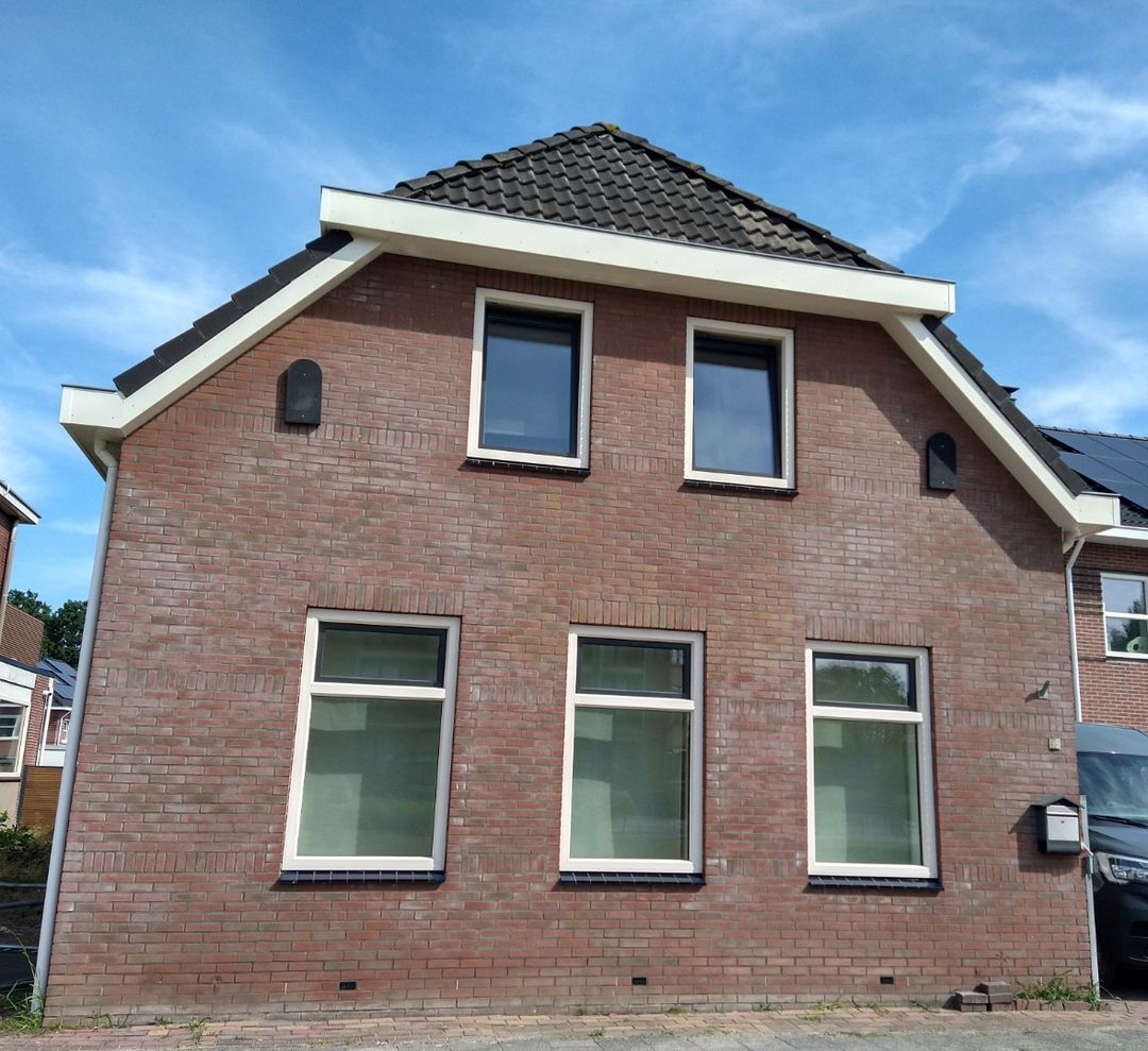 House Image 2